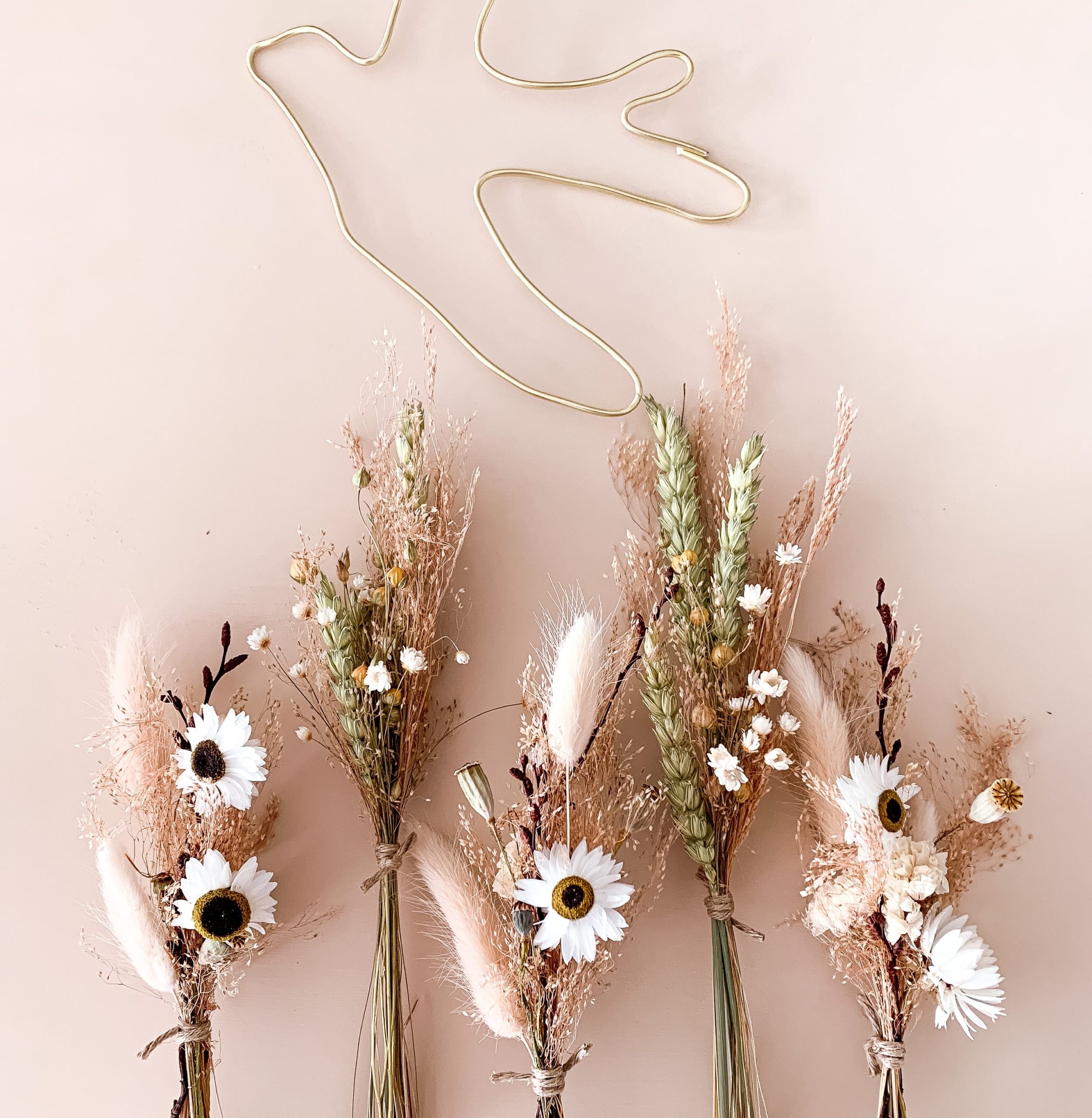 Guirlande de fleurs séchées Lou